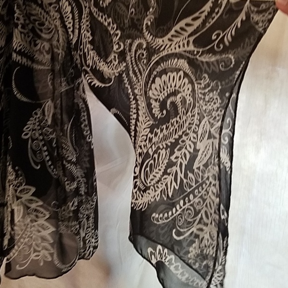 Navy blue and white sheer shrug - Picture 7 of 8